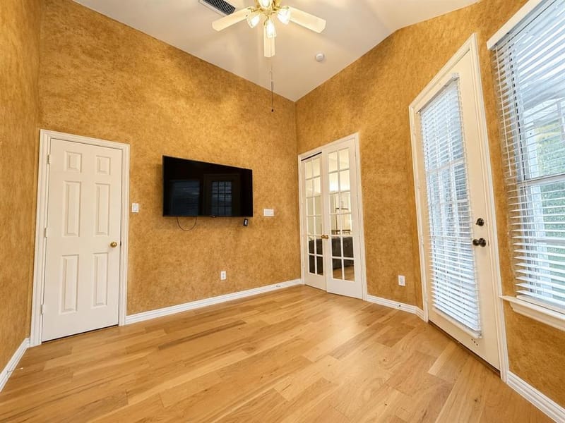 18283 Meandering Way, Dallas TX 75252 - Photo 20