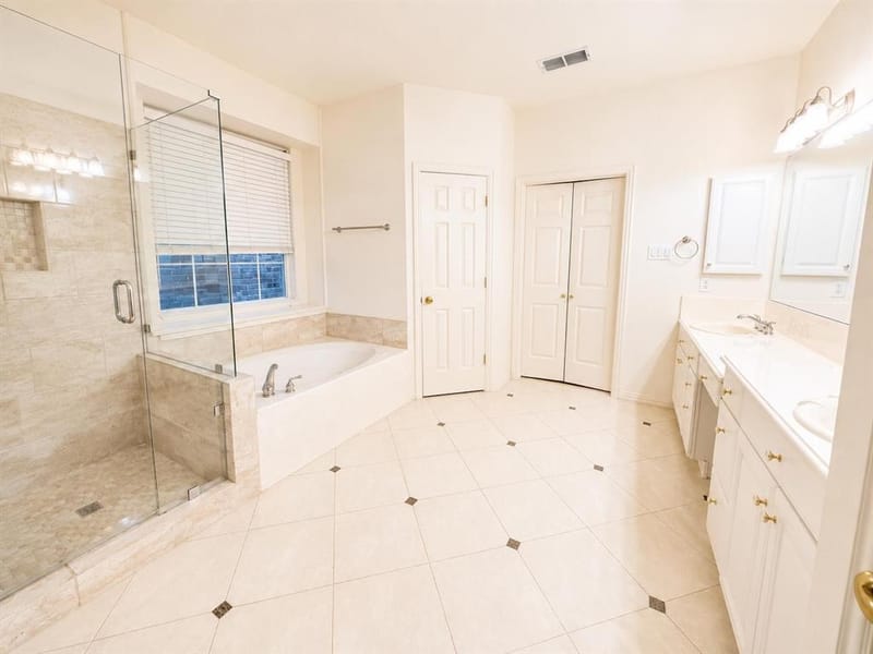 18283 Meandering Way, Dallas TX 75252 - Photo 25