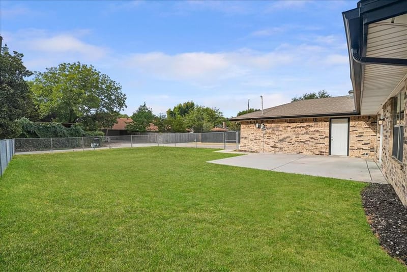 236 Charles Street, DeSoto TX 75115 - Photo 27