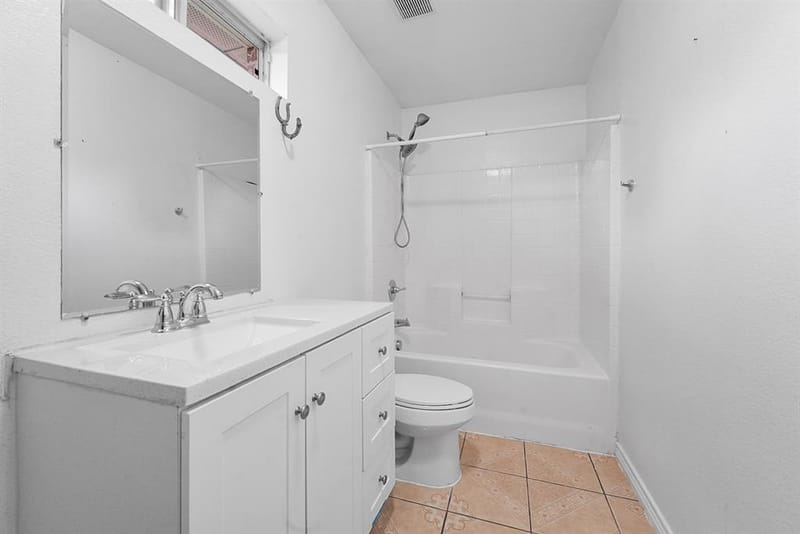 10015 Santa Garza Drive, Dallas TX 75228 - Photo 23