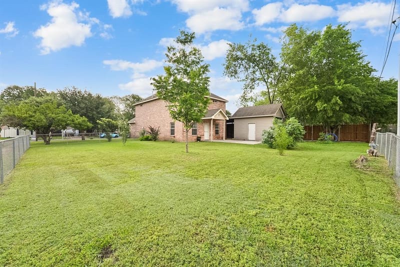 10015 Santa Garza Drive, Dallas TX 75228 - Photo 36