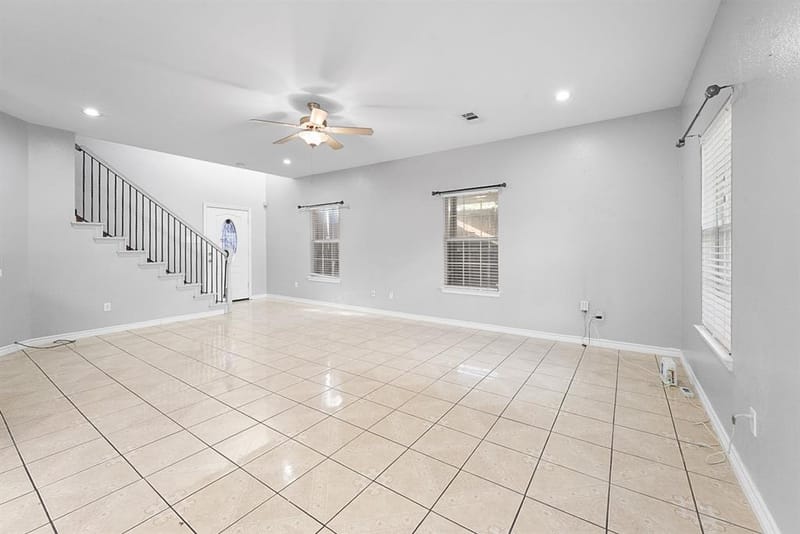 10015 Santa Garza Drive, Dallas TX 75228 - Photo 9