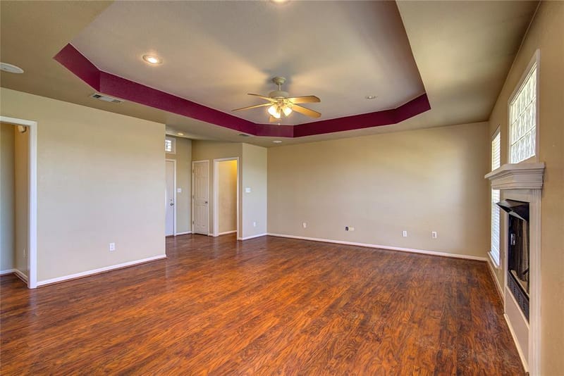 6910 Sayle Street, Greenville TX 75402 - Photo 6