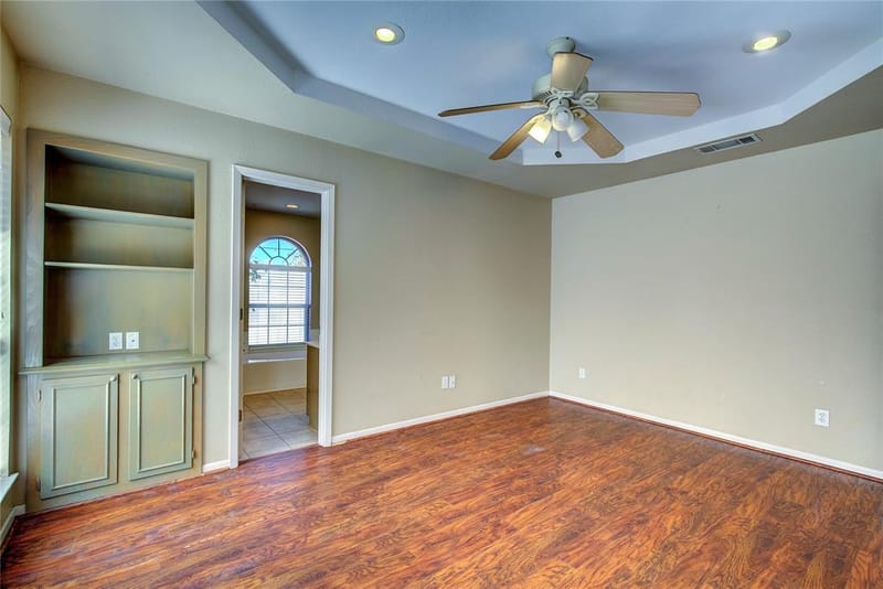 6910 Sayle Street, Greenville TX 75402 - Photo 17