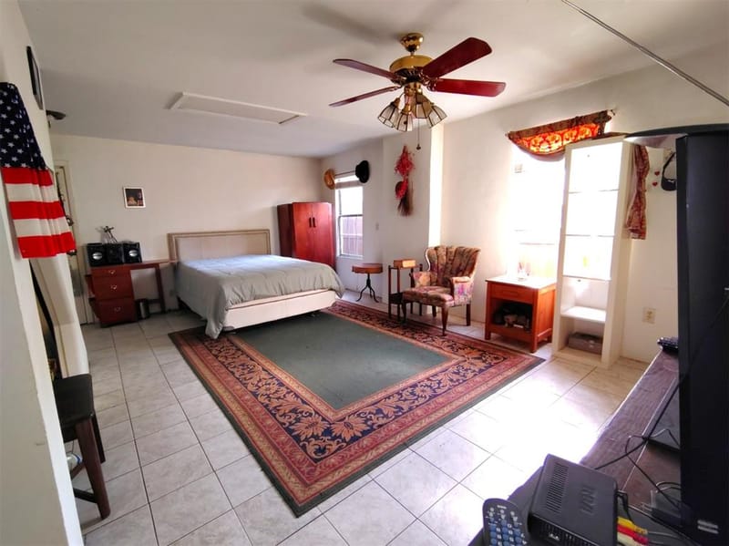 516 & 518 S Glasgow Drive, Dallas TX 75223 - Photo 18