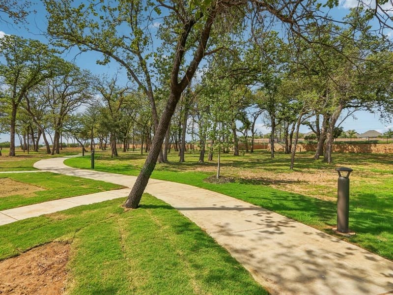 2600 Arches Lane, Corinth TX 76210 - Photo 10
