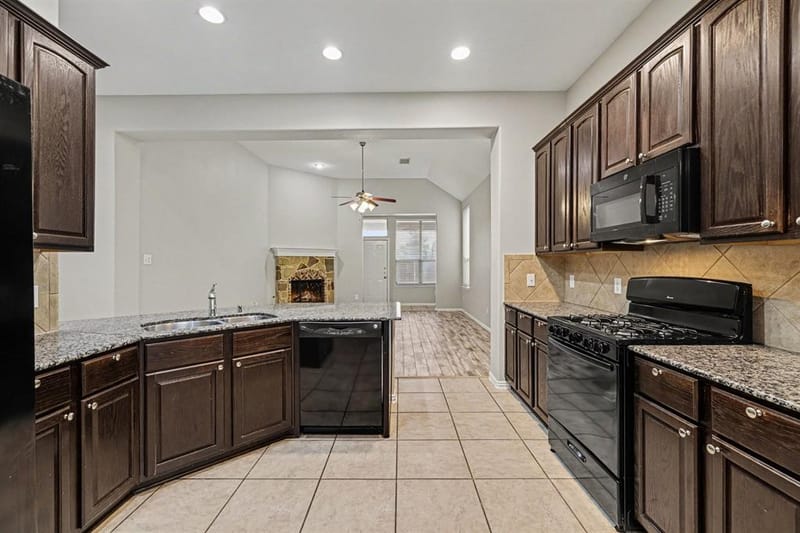 1733 Shoebill Drive, Little Elm TX 75068 - Photo 6