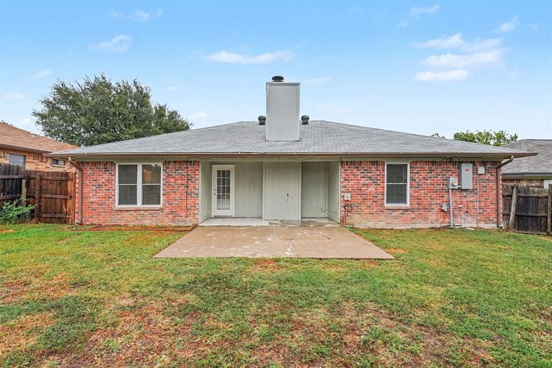 8237 Lara Lane, Watauga TX 76148 - Photo 15