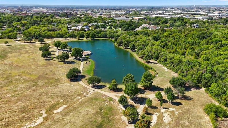 7641 King Arthur Road, Frisco TX 75035 - Photo 32