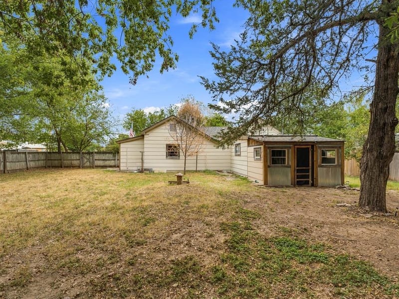 207 N Oneil Street, Alvord TX 76225 - Photo 22