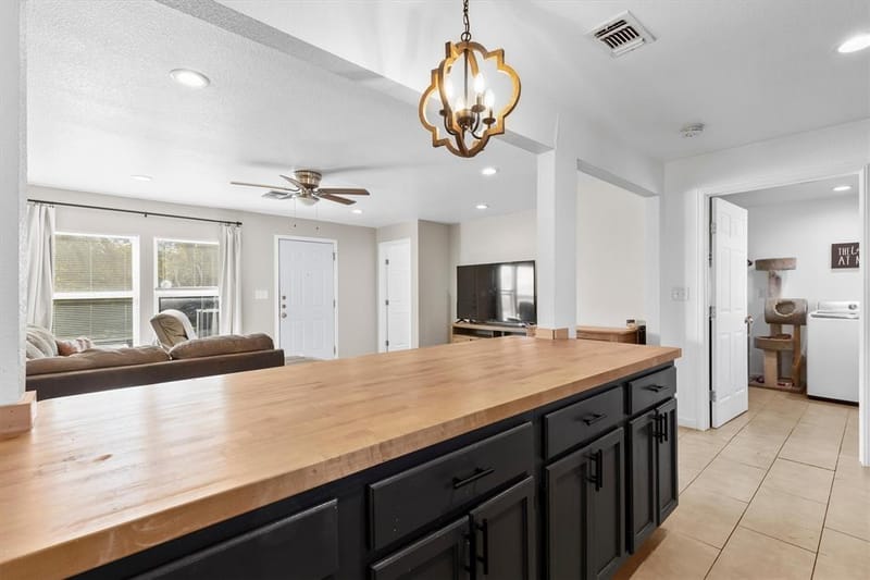 101 3rd Street, Valley View TX 76272 - Photo 8
