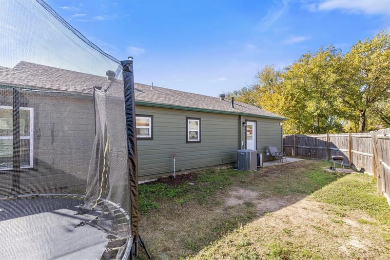101 3rd Street, Valley View TX 76272 - Photo 25