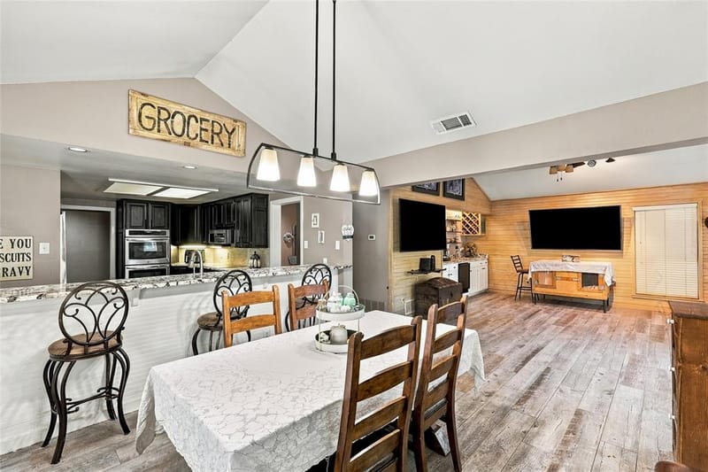 707 Findlay Drive, Arlington TX 76012 - Photo 15
