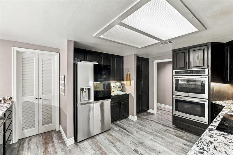 707 Findlay Drive, Arlington TX 76012 - Photo 11