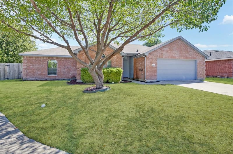 2724 Douglas Drive, McKinney TX 75071 - Photo 2