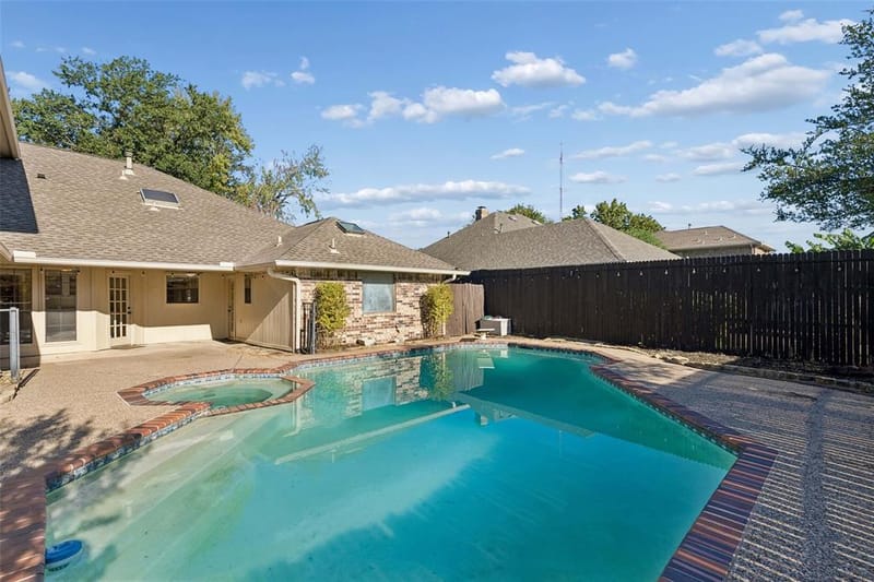 2924 Cambridgeshire Drive, Carrollton TX 75007 - Photo 36