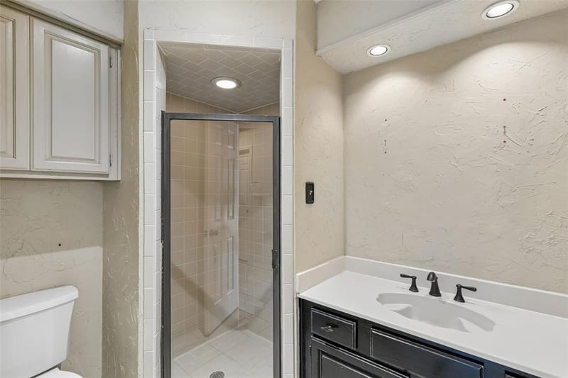 2924 Cambridgeshire Drive, Carrollton TX 75007 - Photo 32