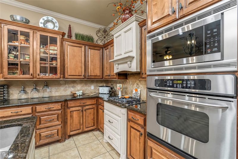 828 Brittany Lane, Bossier City LA 71111 - Photo 12