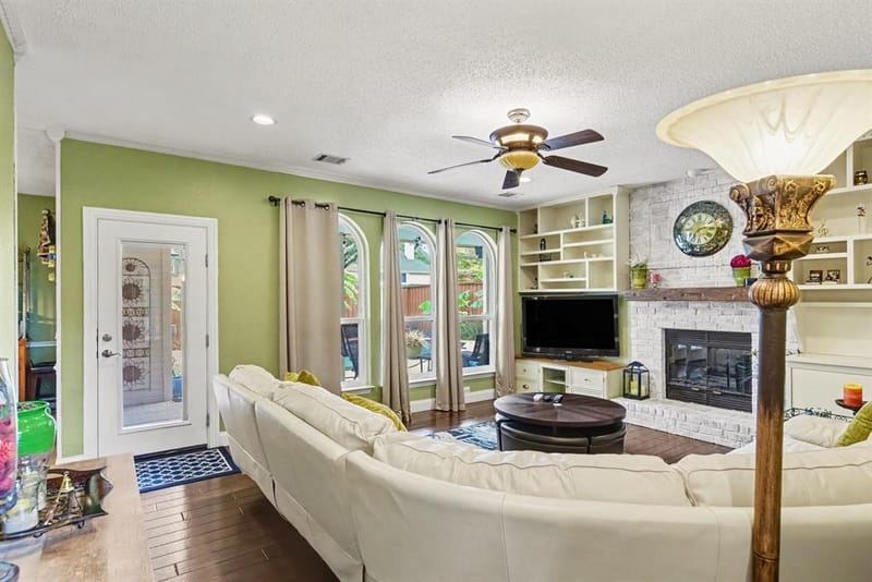 1713 Endicott Drive, Plano TX 75025 - Photo 4