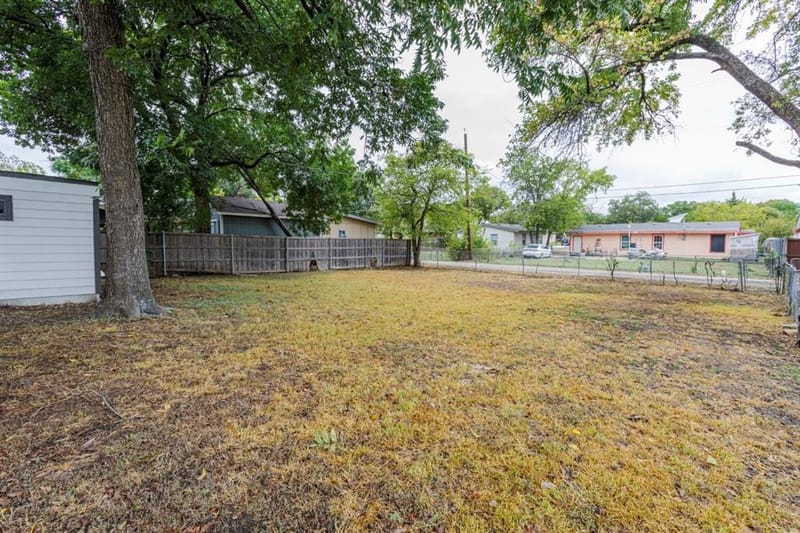 311 Glenfield Drive, Garland TX 75040 - Photo 17