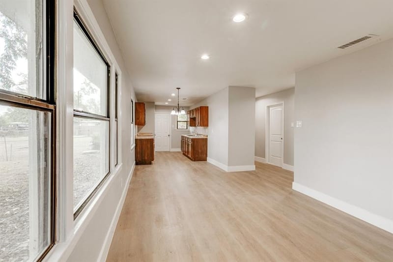 311 Glenfield Drive, Garland TX 75040 - Photo 4