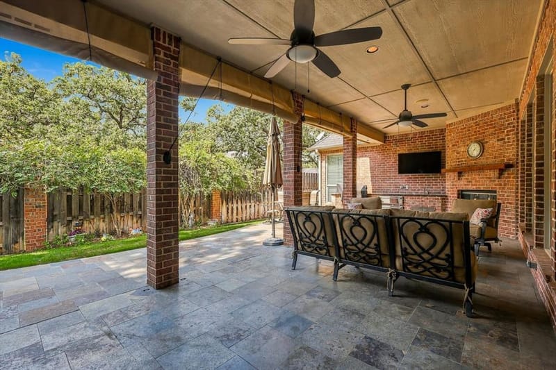 2726 Country Club Road, Pantego TX 76013 - Photo 27