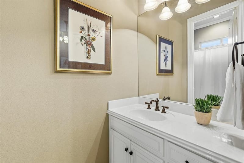 2726 Country Club Road, Pantego TX 76013 - Photo 26