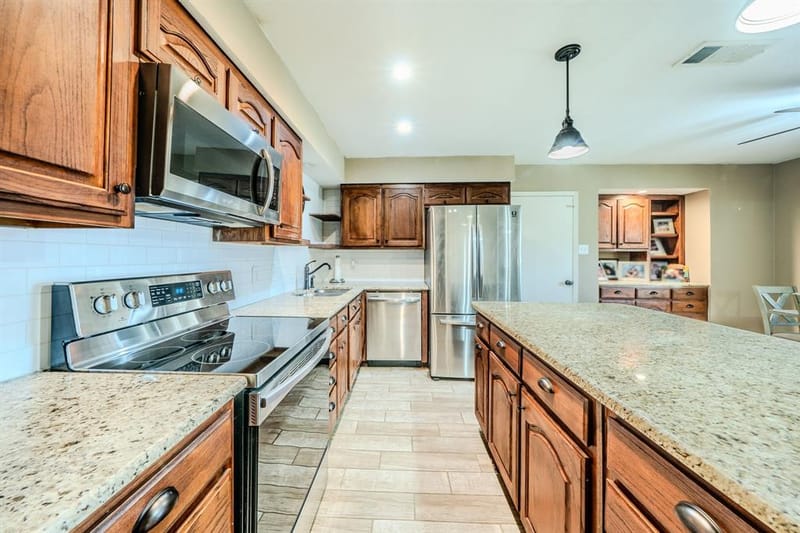 5211 Laurie Drive, Mineral Wells TX 76067 - Photo 10