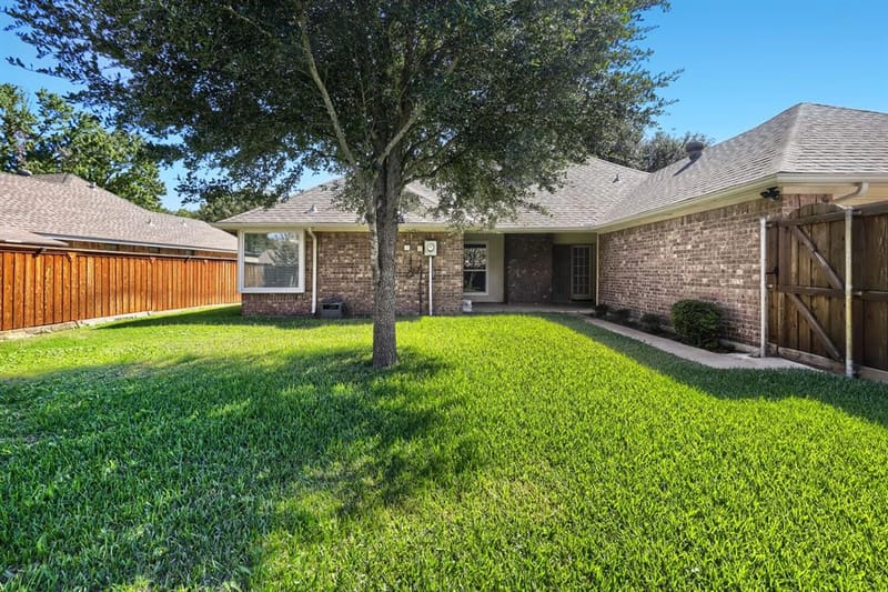 504 Wisterglen Drive, DeSoto TX 75115 - Photo 33