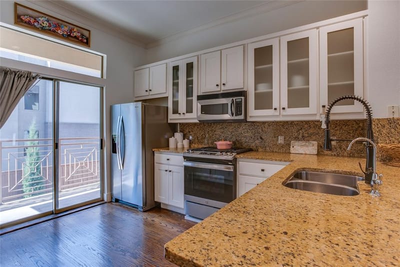 3208 Wycliff Avenue # 3208, Dallas TX 75219 - Photo 9