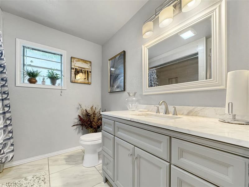 4111 Vanette Lane, Dallas TX 75216 - Photo 8