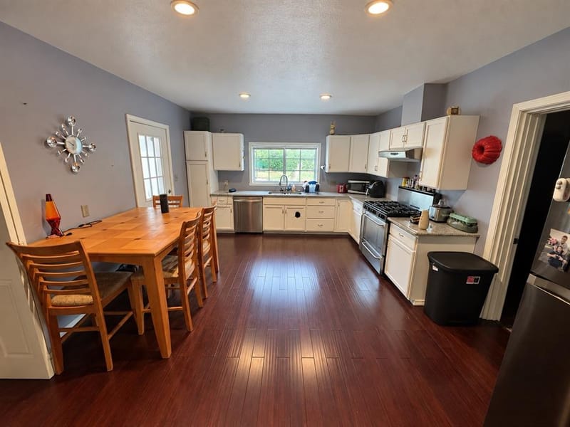 1215 Melwood Avenue, Brownwood TX 76801 - Photo 5
