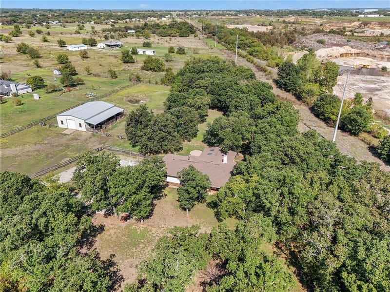 5201 County Road 707, Alvarado TX 76009 - Photo 26