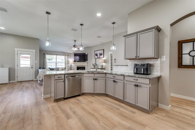 2820 Saddlebred Trail, Celina TX 75009 - Photo 10