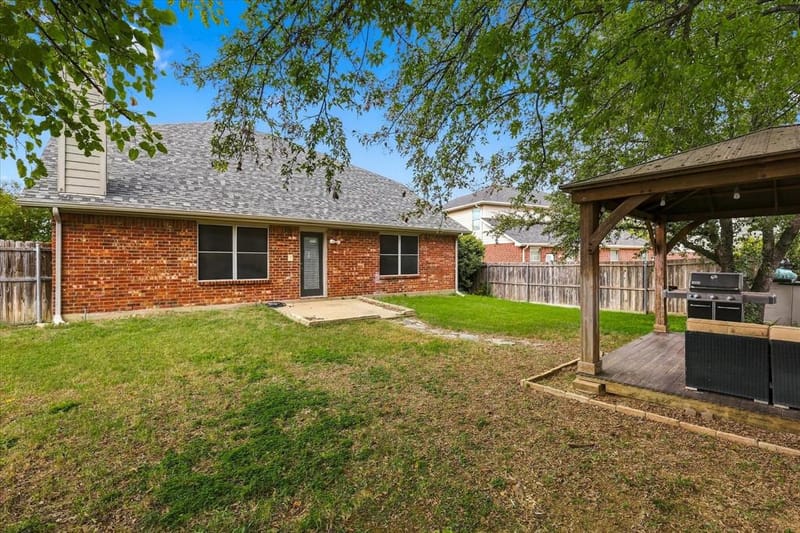 200 Ellicott Drive, Roanoke TX 76262 - Photo 32
