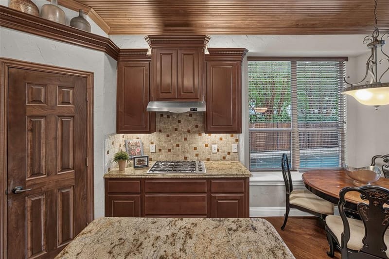 6820 River Park Circle, Fort Worth TX 76116 - Photo 17