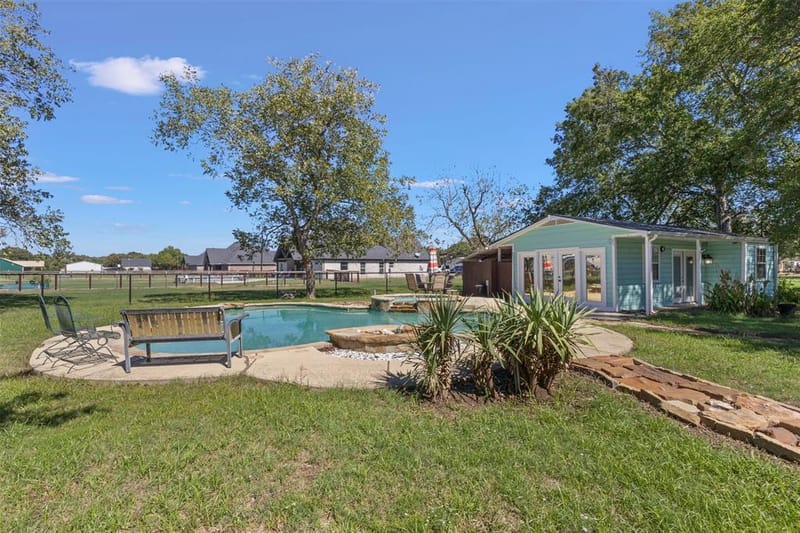 9591 Dripping Springs Road, Denison TX 75021 - Photo 29