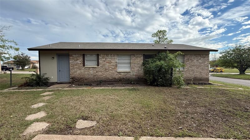 4916 Mcdougal Street, Greenville TX 75401 - Photo 12