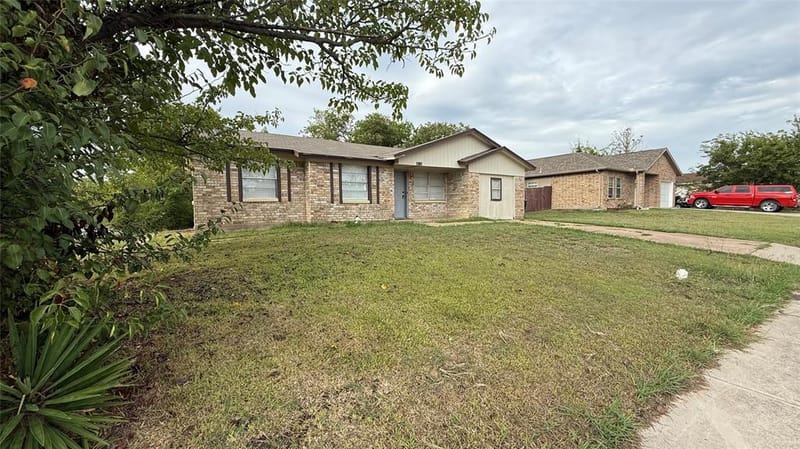 4916 Mcdougal Street, Greenville TX 75401 - Photo 3