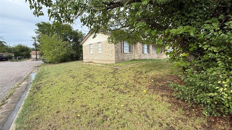 4916 Mcdougal Street, Greenville TX 75401 - Photo 5