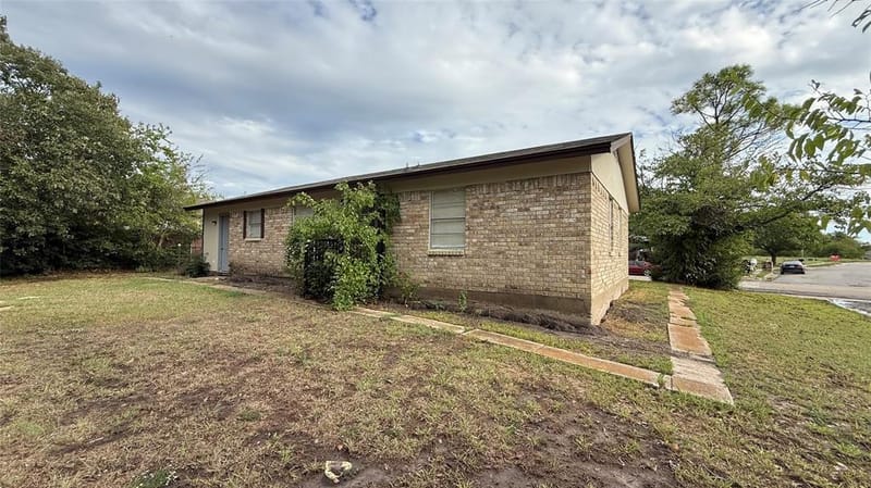 4916 Mcdougal Street, Greenville TX 75401 - Photo 10
