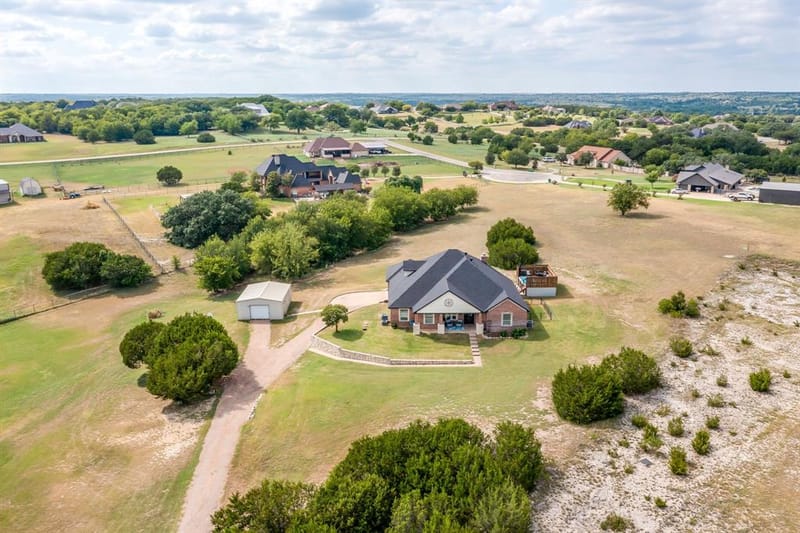 124 Stonewick Drive, Cresson TX 76035 - Photo 2