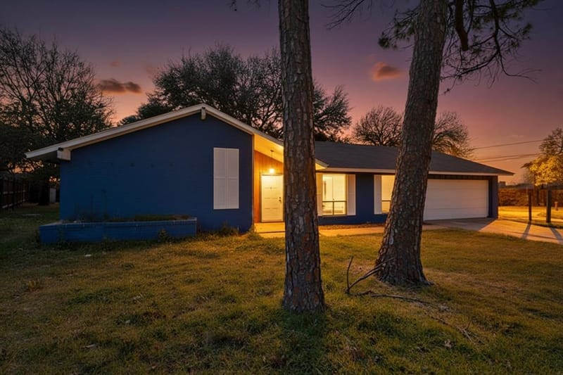 400 Casa Bello Court, Irving TX 75062 - Photo 2