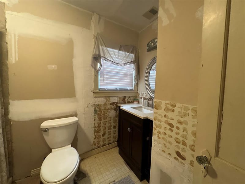 617 E 5th Street, Ferris TX 75125 - Photo 11