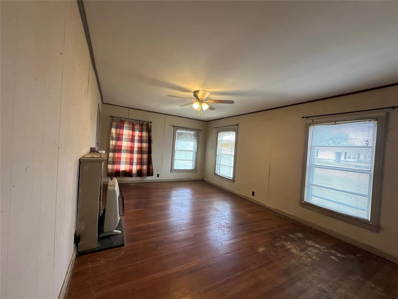 617 E 5th Street, Ferris TX 75125 - Photo 8