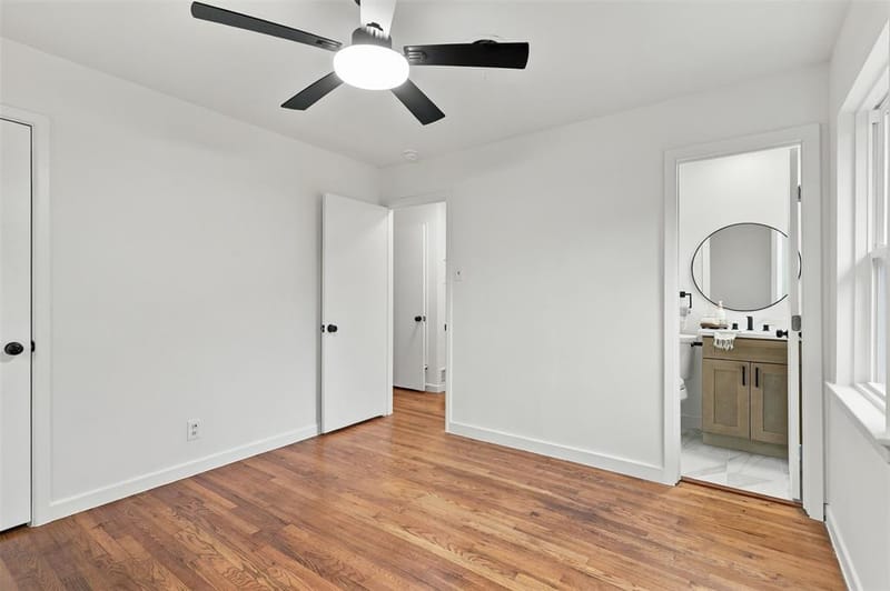1112 Noble Avenue, Carrollton TX 75006 - Photo 24