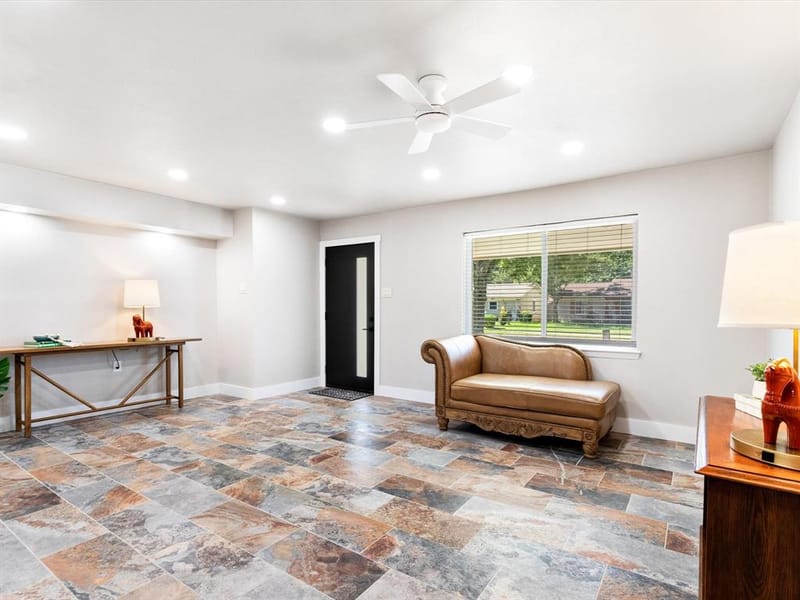 1213 Fairmont Street, Irving TX 75062 - Photo 8
