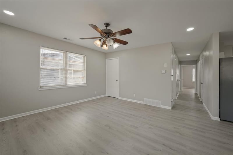 408 E Tucker Boulevard, Arlington TX 76010 - Photo 11