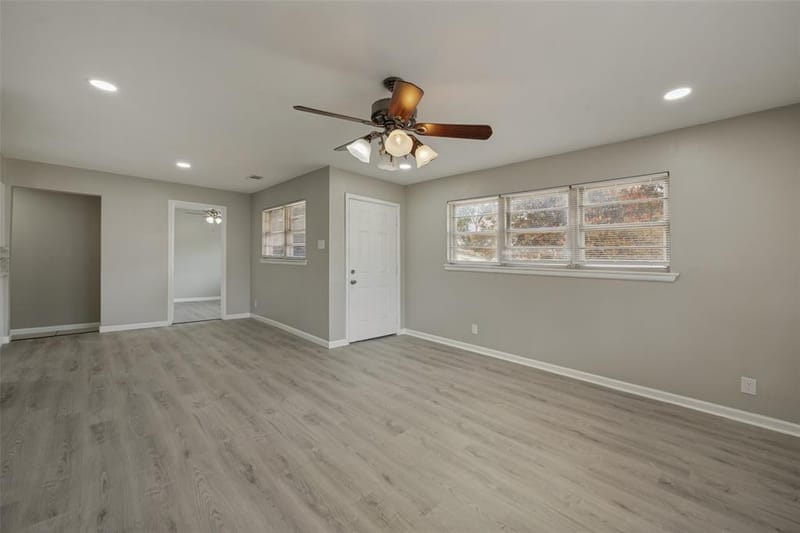 408 E Tucker Boulevard, Arlington TX 76010 - Photo 8