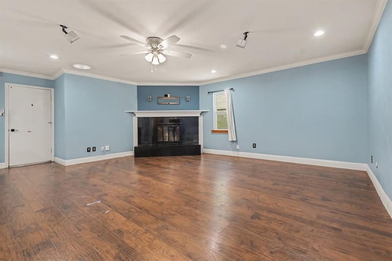 5517 Baker Drive, The Colony TX 75056 - Photo 2